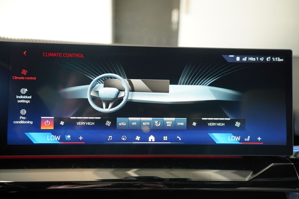 Thumbnail: 2026 BMW 5 Series - 18