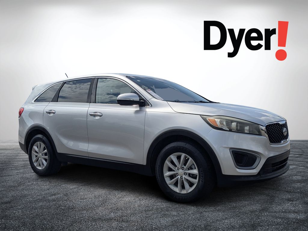 Sparkling Silver 2016 Kia Sorento SUV / Crossover Front-Wheel Drive 6-Speed Automatic