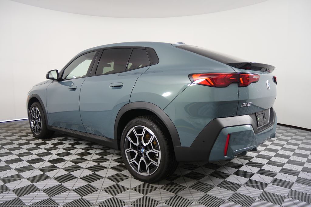 Thumbnail: 2025 BMW X2 - 5