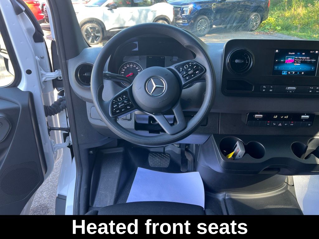2024 Mercedes-Benz Sprinter 2500 Cargo 170 WB - 11