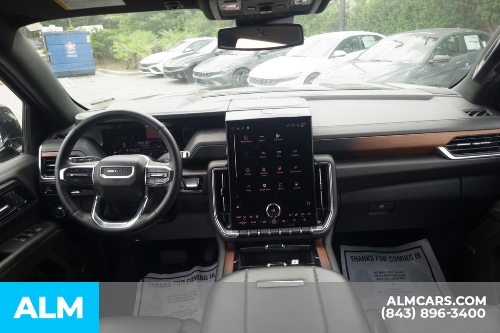 Used 2025 Onyx Black GMC Denali image 21
