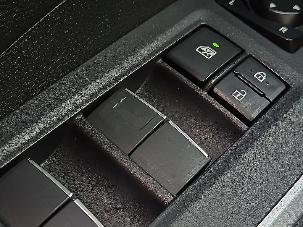 Used 2019 Toyota RAV4 Hybrid For Sale in Farmington, AR