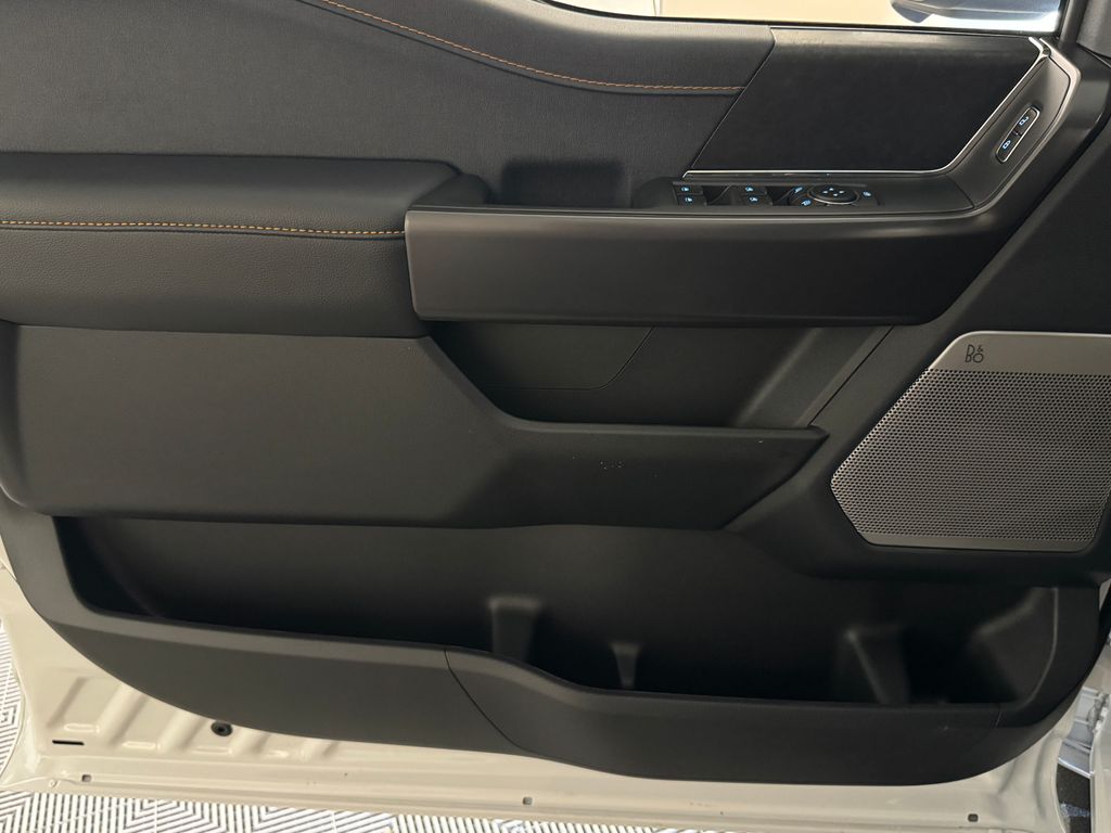 New 2026 White Ford Tremor image 23