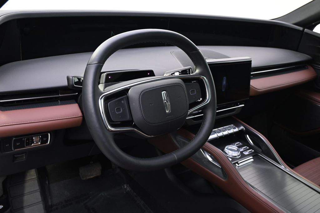 New 2026 Gray Lincoln Reserve image 11