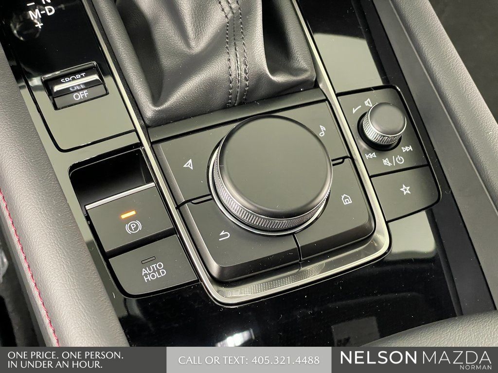 2026 Mazda Mazda3 Carbon Edition - Photo 34