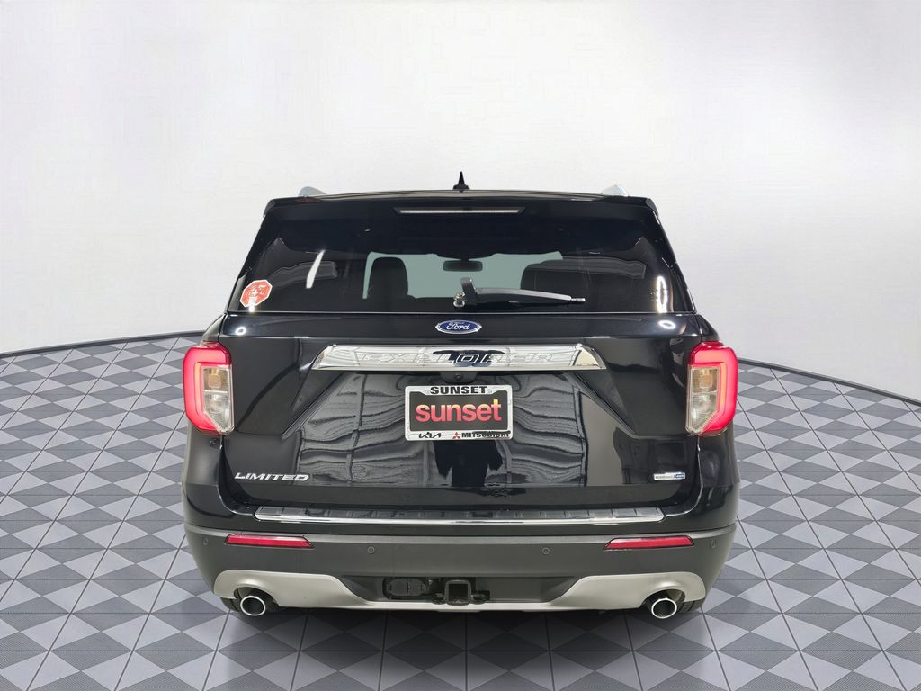 Used 2020 Black Ford Limited image 9