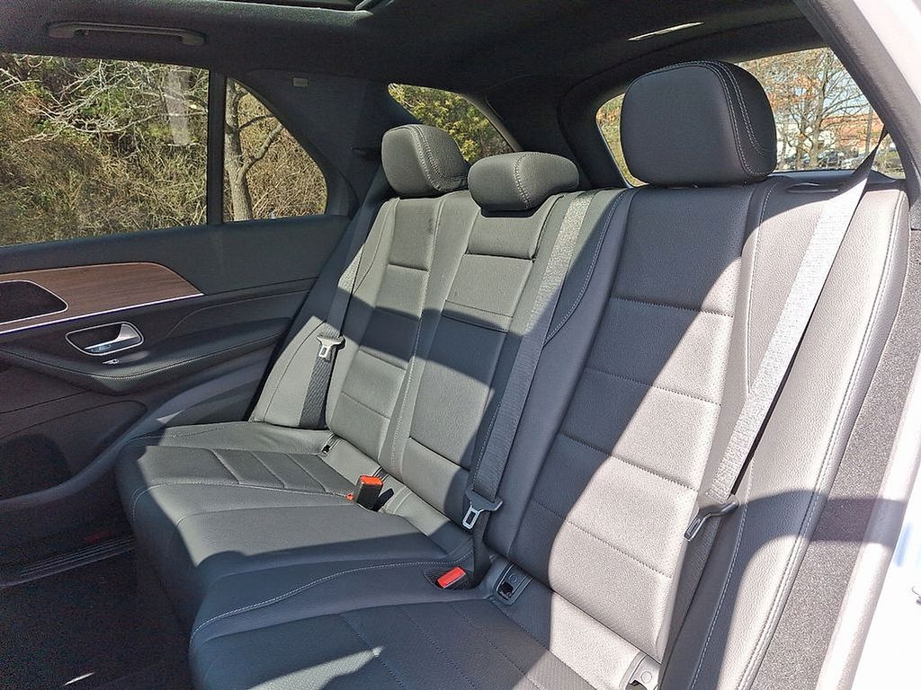 Thumbnail: 2025 Mercedes-Benz GLE - 6