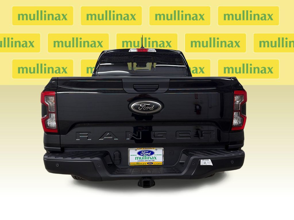 New 2026 Black Ford XLT image 7