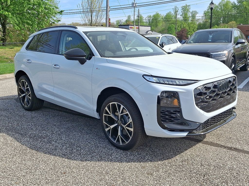 Thumbnail: 2026 Audi Q3 - 2
