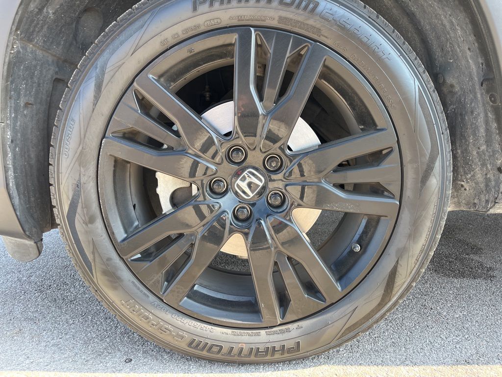 Thumbnail: 2021 Honda Pilot - 13