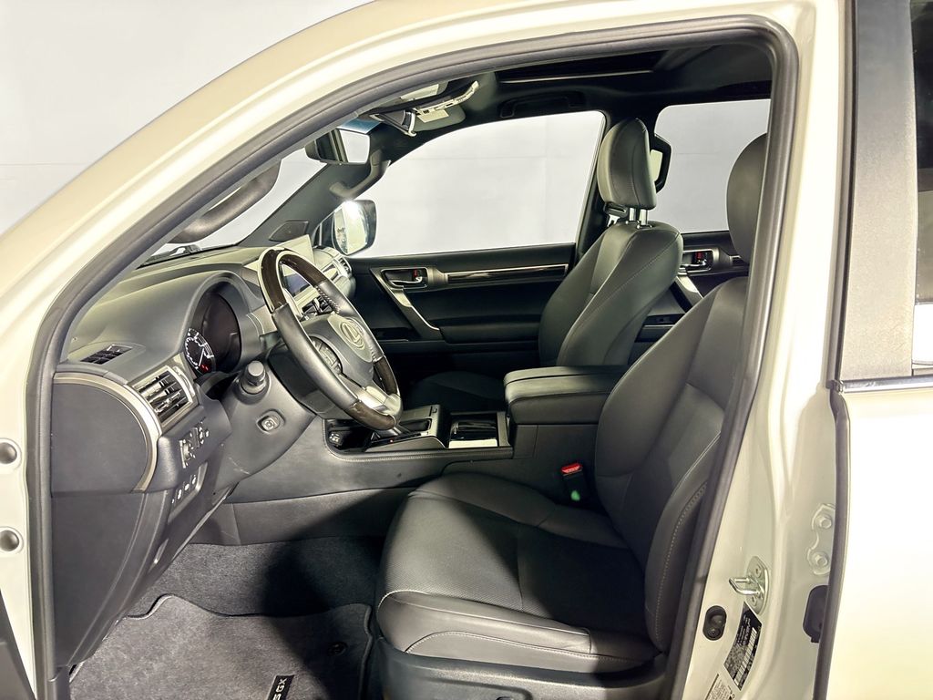 2023 Lexus GX 460