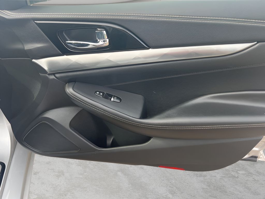 2021 Nissan Maxima