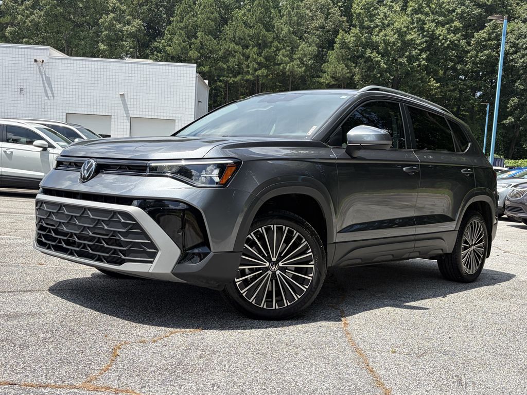 Platinum Gray Metallic 2025 Volkswagen Taos SUV / Crossover Front-Wheel Drive 8-Speed Automatic