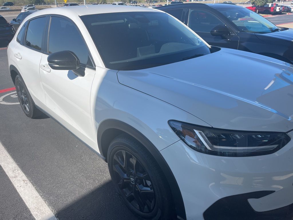 2023 Honda HR-V Sport 2WD photo 3