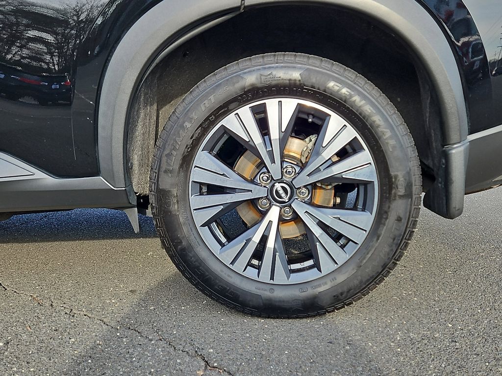 Thumbnail: 2022 Nissan Rogue - 9