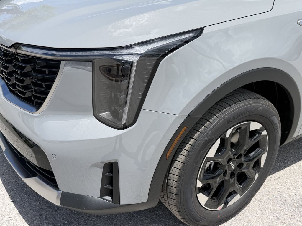 new 2026 Kia Sorento car, priced at $33,165