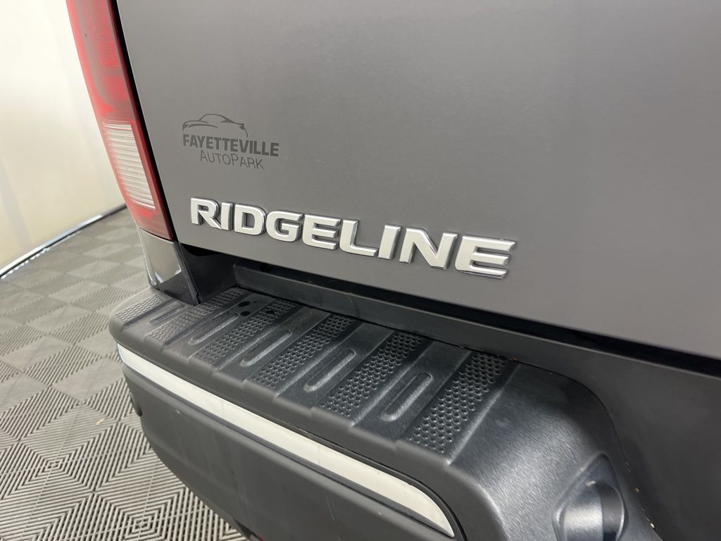 Thumbnail: 2020 Honda Ridgeline - 3