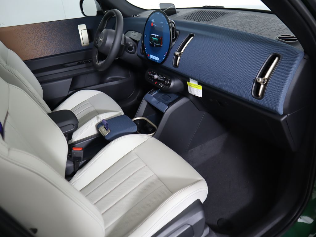 Thumbnail: 2026 MINI Cooper Countryman - 18