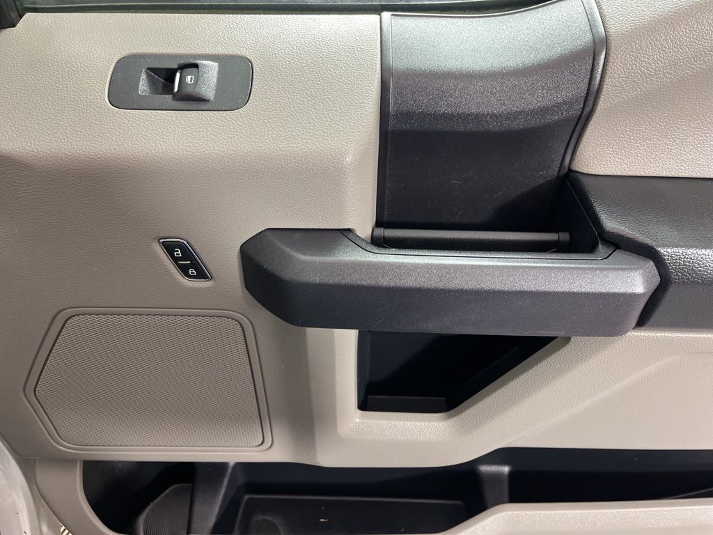 Thumbnail: 2019 Ford F-150 - 19