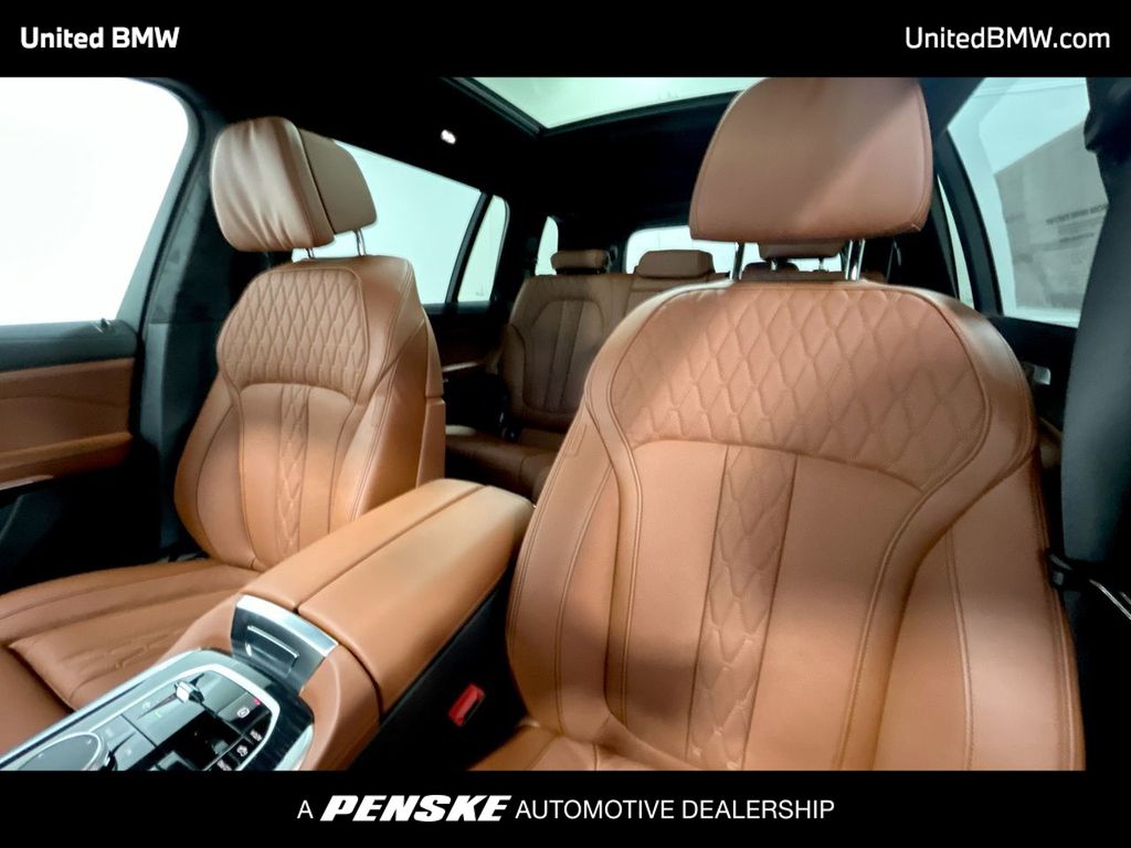 2026 BMW X7 xDrive40i 13