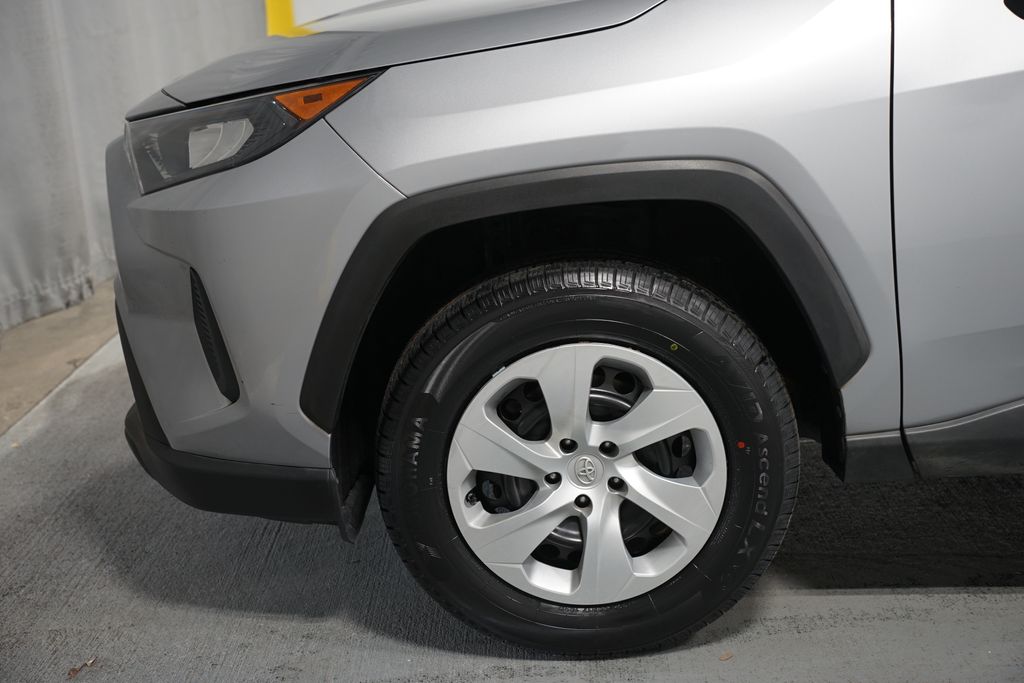 Thumbnail: 2020 Toyota RAV4 - 5