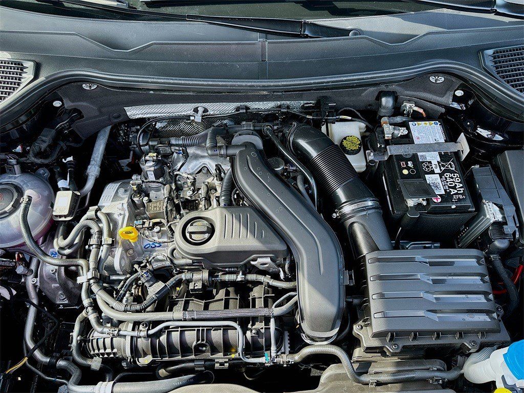 New 2024 Black Pearl Volkswagen 1.5T SE image 33