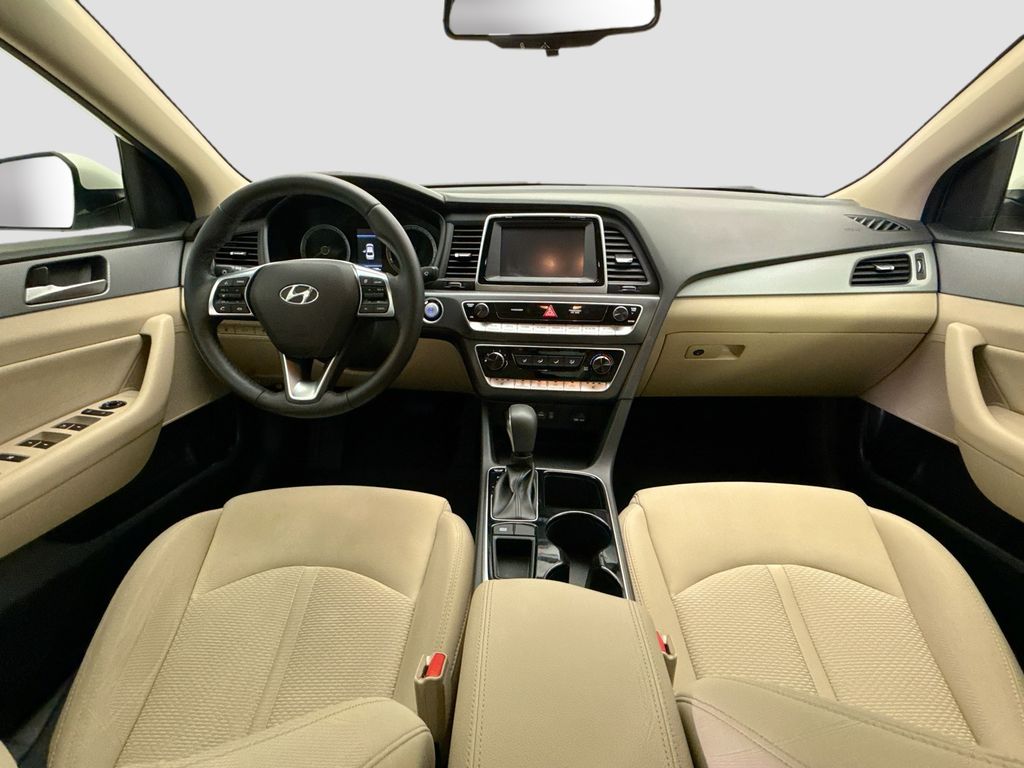 Thumbnail: 2018 Hyundai Sonata - 13