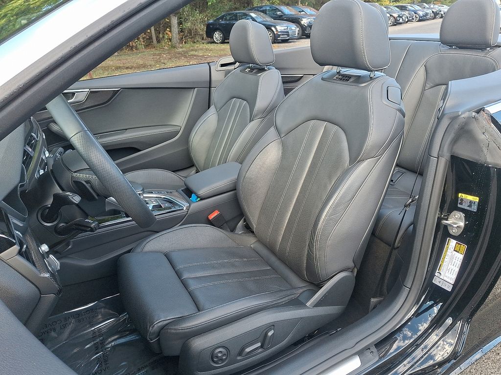 Thumbnail: 2023 Audi S5 - 12