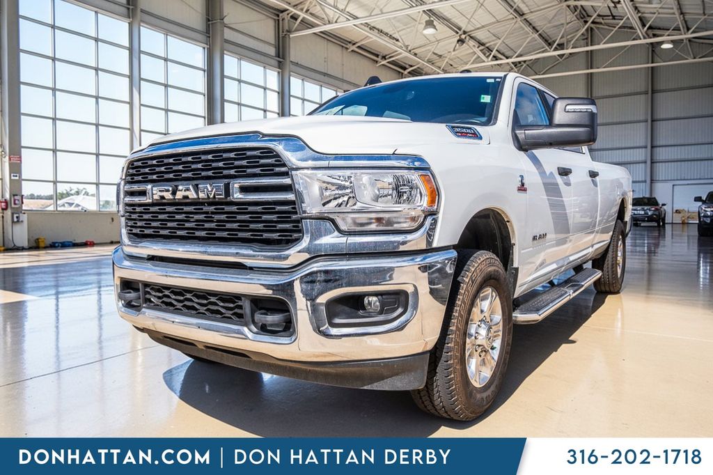 Bright White Clearcoat 2024 RAM 3500 Pickup Truck Four-Wheel Drive 6-Speed Automatic