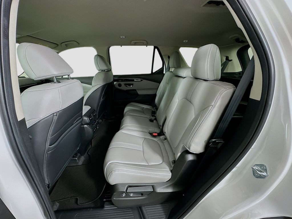 Thumbnail: 2025 Honda Pilot - 16