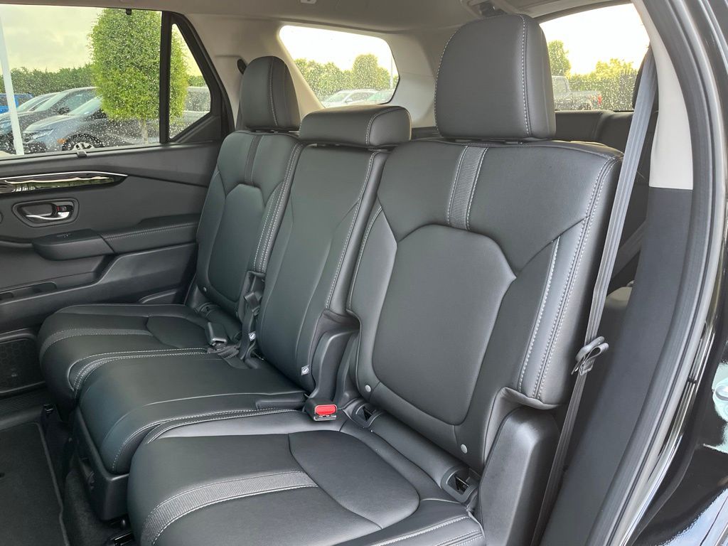 Thumbnail: 2026 Honda Pilot - 14