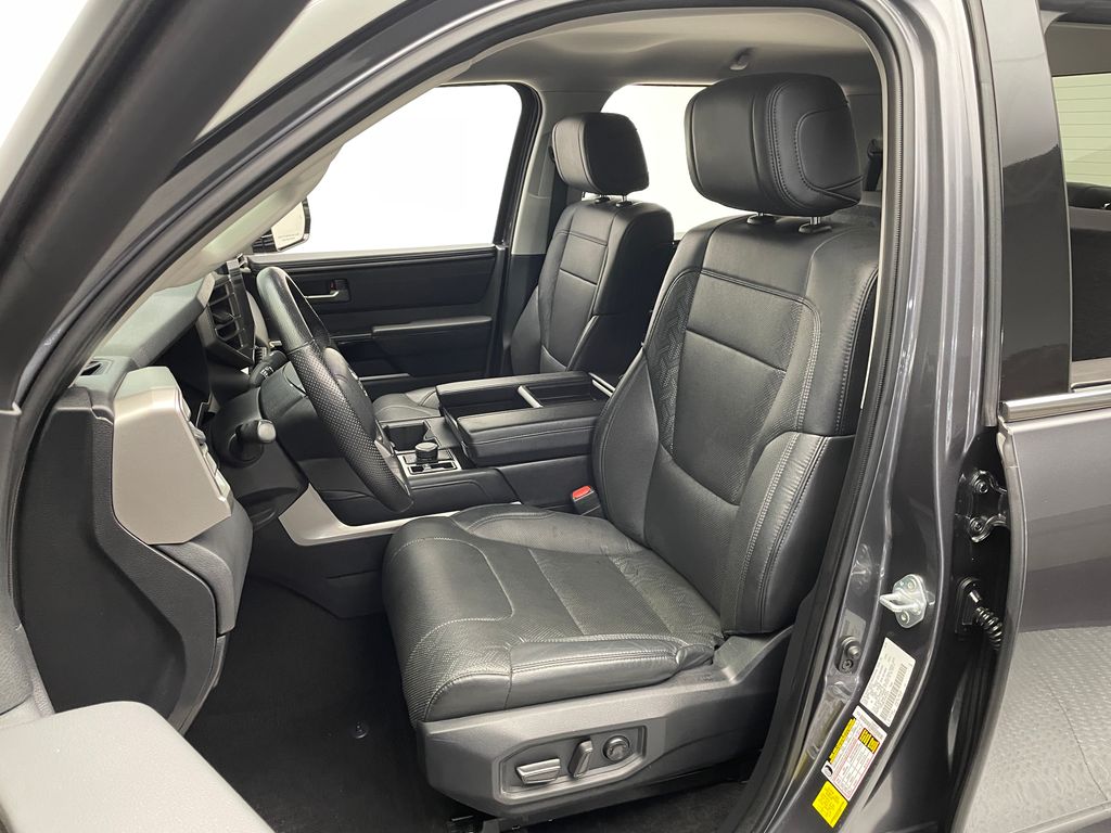 2023 Toyota Tundra Limited 14