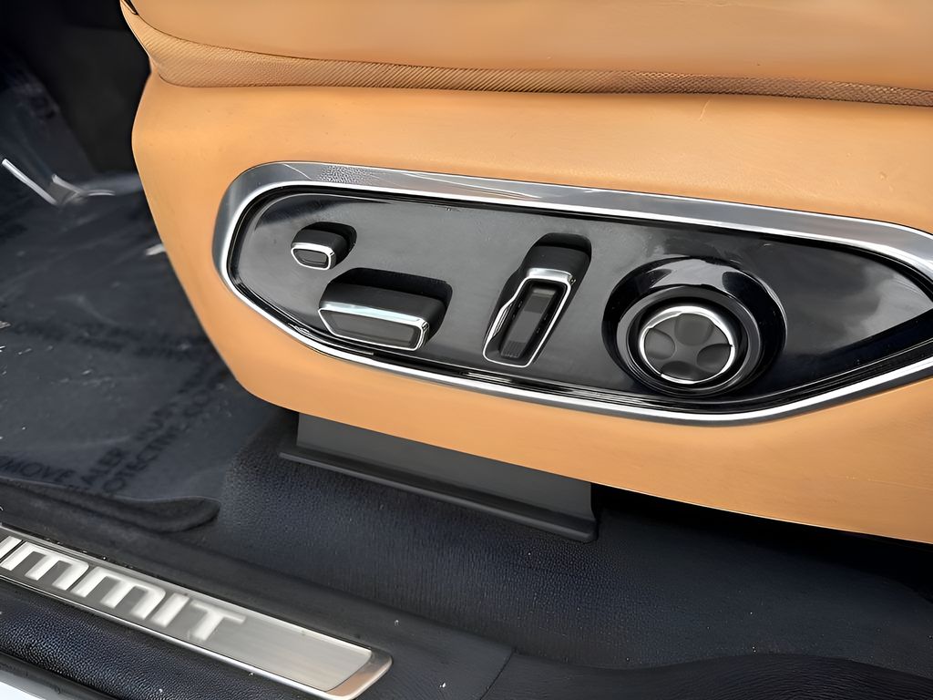 2022 Jeep Grand Cherokee L