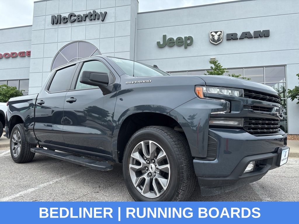Gray Metallic 2022 Chevrolet Silverado 1500 Pickup Truck Four-Wheel Drive 8-Speed Automatic