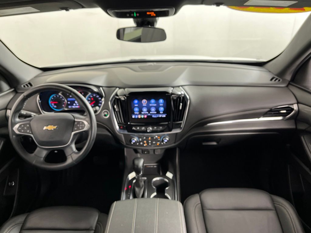 Thumbnail: 2023 Chevrolet Traverse - 19
