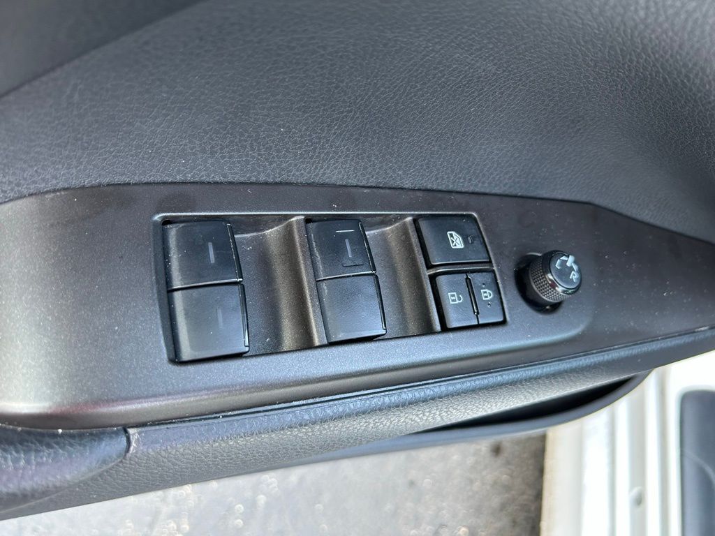 2023 Toyota Camry LE 17