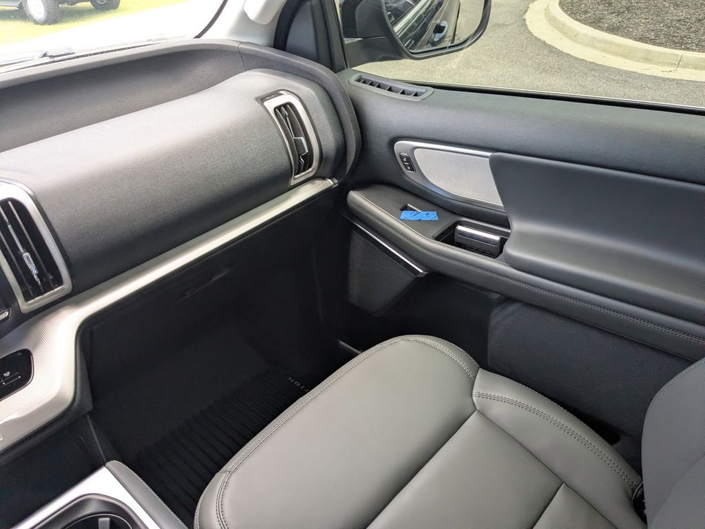 2026 Ford Expedition Active - Photo 21