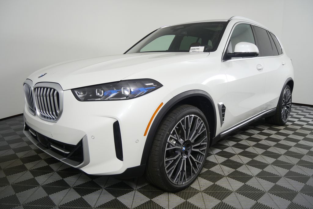 Thumbnail: 2026 BMW X5 - 8