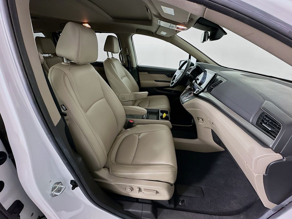 Thumbnail: 2022 Honda Odyssey - 29
