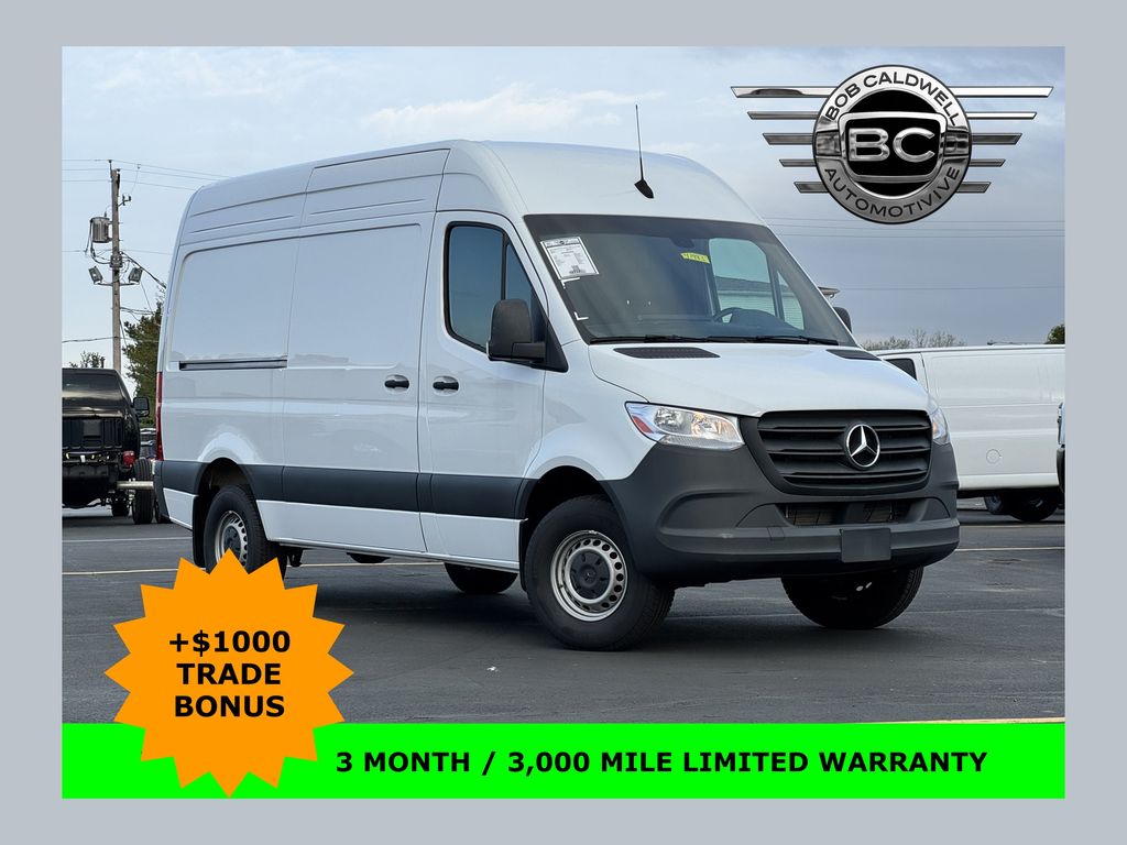 Mercedes-Benz Sprinter Cargo 2500 144 RWD