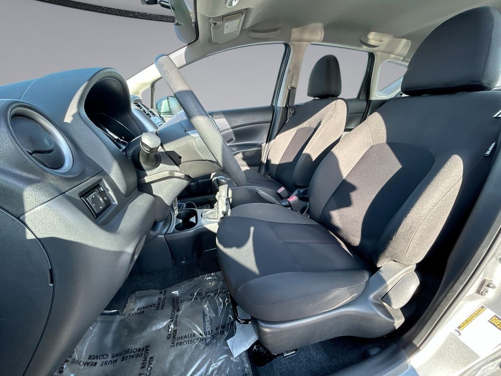 Thumbnail: 2015 Nissan Versa Note - 27
