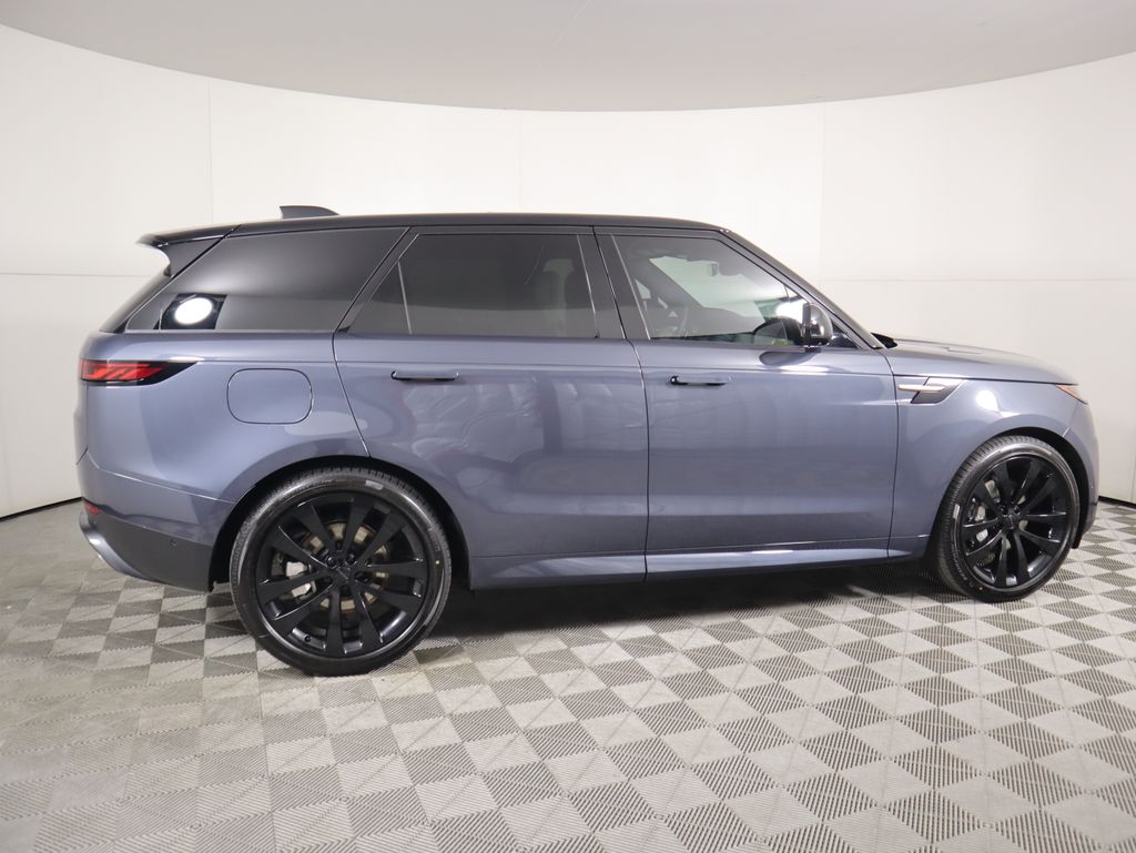 Thumbnail: 2026 Land Rover Range Rover Sport - 4