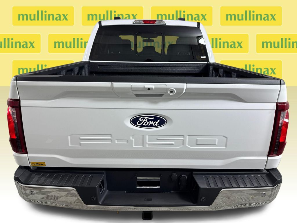 New 2026 White Ford XLT image 13