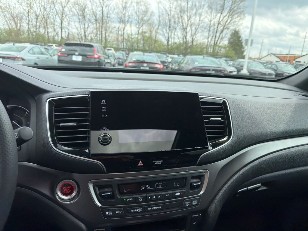 Thumbnail: 2023 Honda Passport - 15