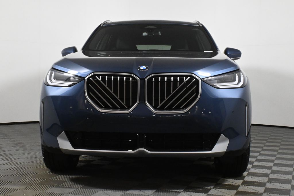 Thumbnail: 2026 BMW X3 - 10