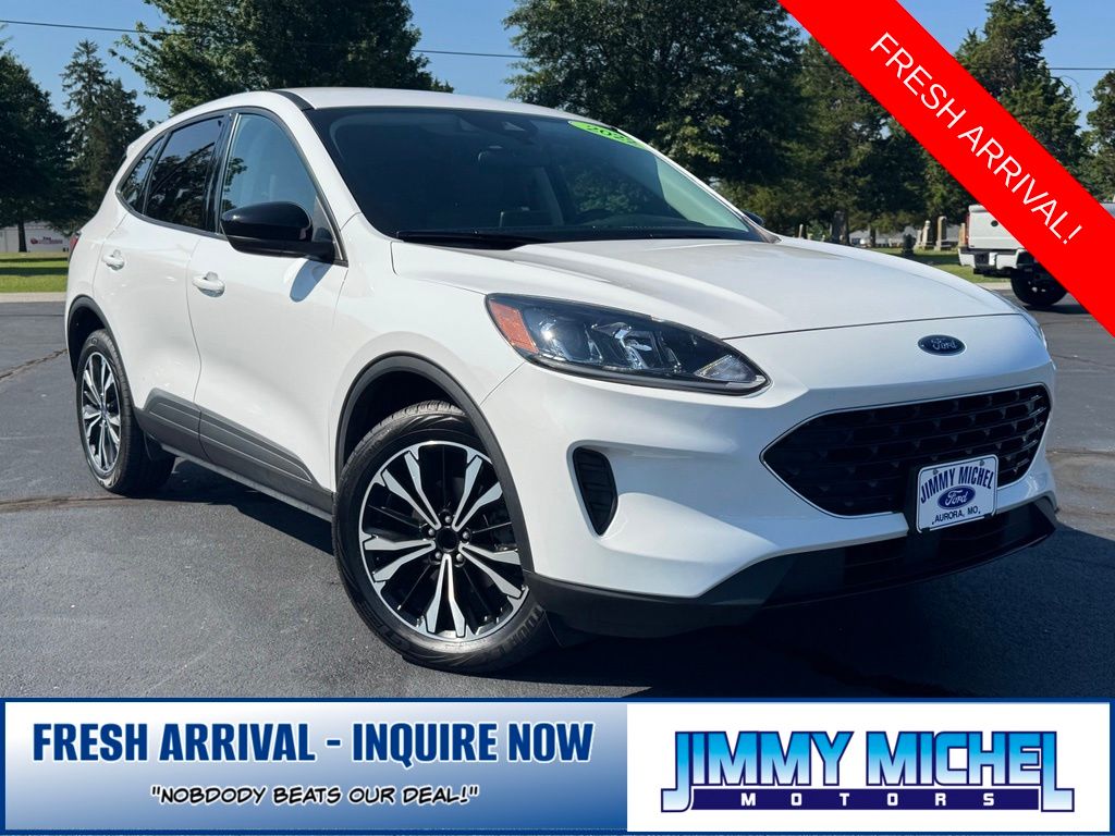 Oxford White 2022 Ford Escape Hybrid SUV / Crossover All-Wheel Drive Continuously Variable Transmission