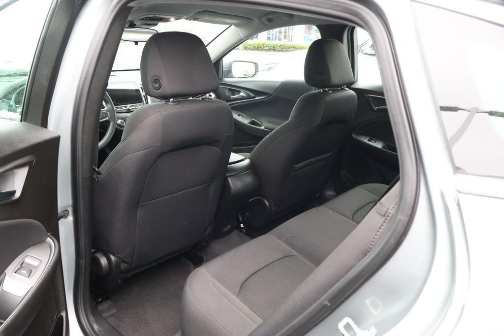 2023 Chevrolet Malibu LS 29