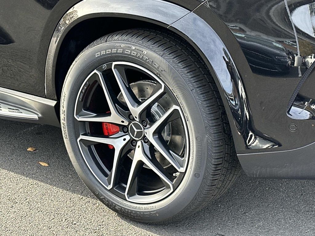 Thumbnail: 2026 Mercedes-Benz GLE - 7