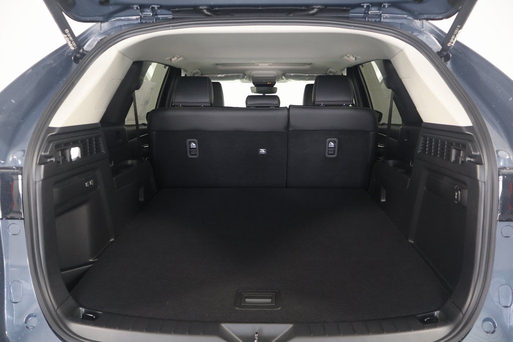 2025 Mazda CX-70 Turbo Preferred 8