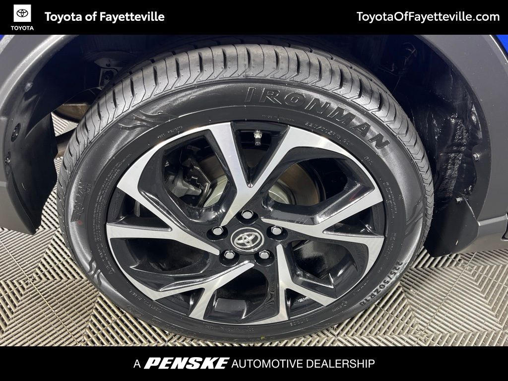Thumbnail: 2019 Toyota C-HR - 10